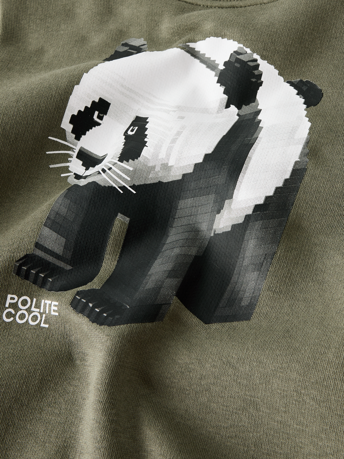 model_shot-front_full